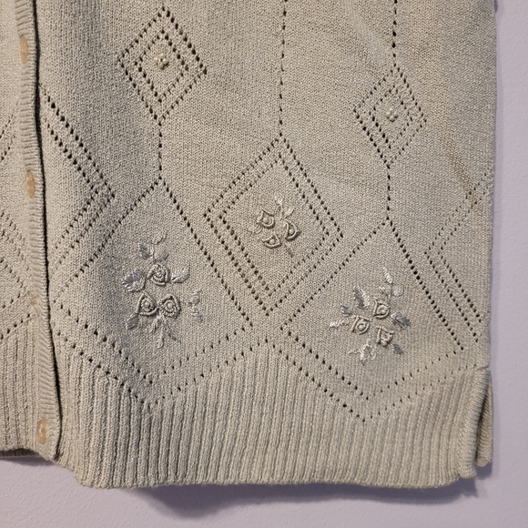 Vintage crochet cardigan and shell matching set size large - Picture 4 of 8